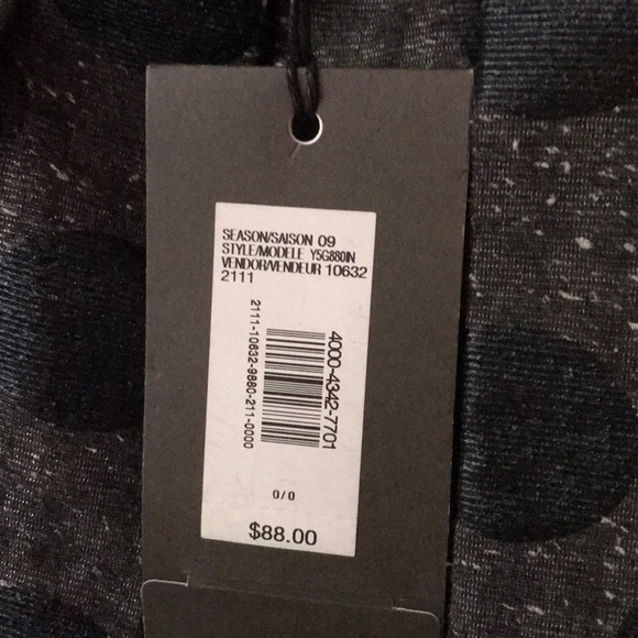 Pleated mini polka dot skirt - Picture 3 of 7